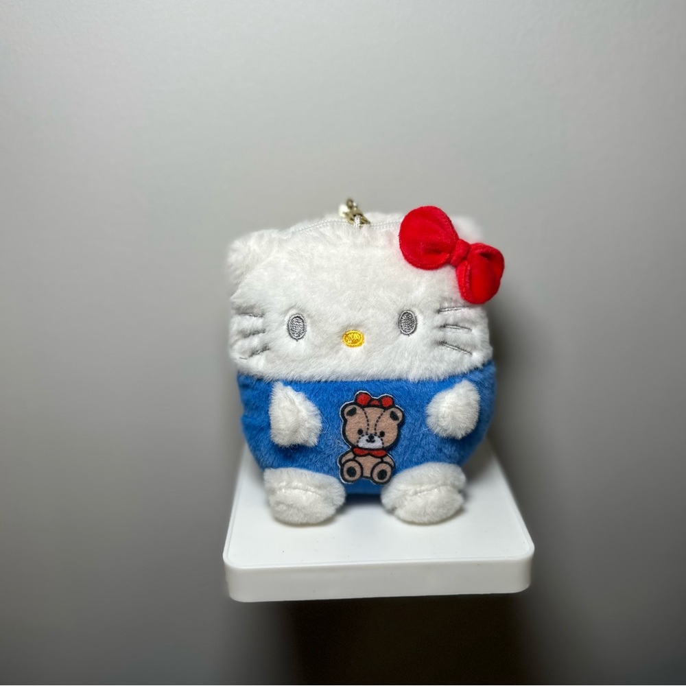 Sanrio - Hello Kitty Plush Coin Purse NEW
